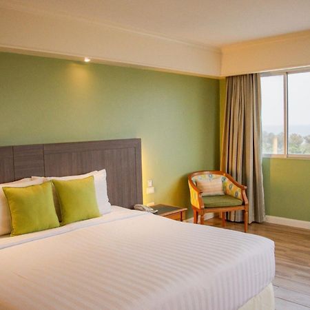 Hua Hin Grand Hotel And Plaza - Sha Extra Plus Eksteriør bilde