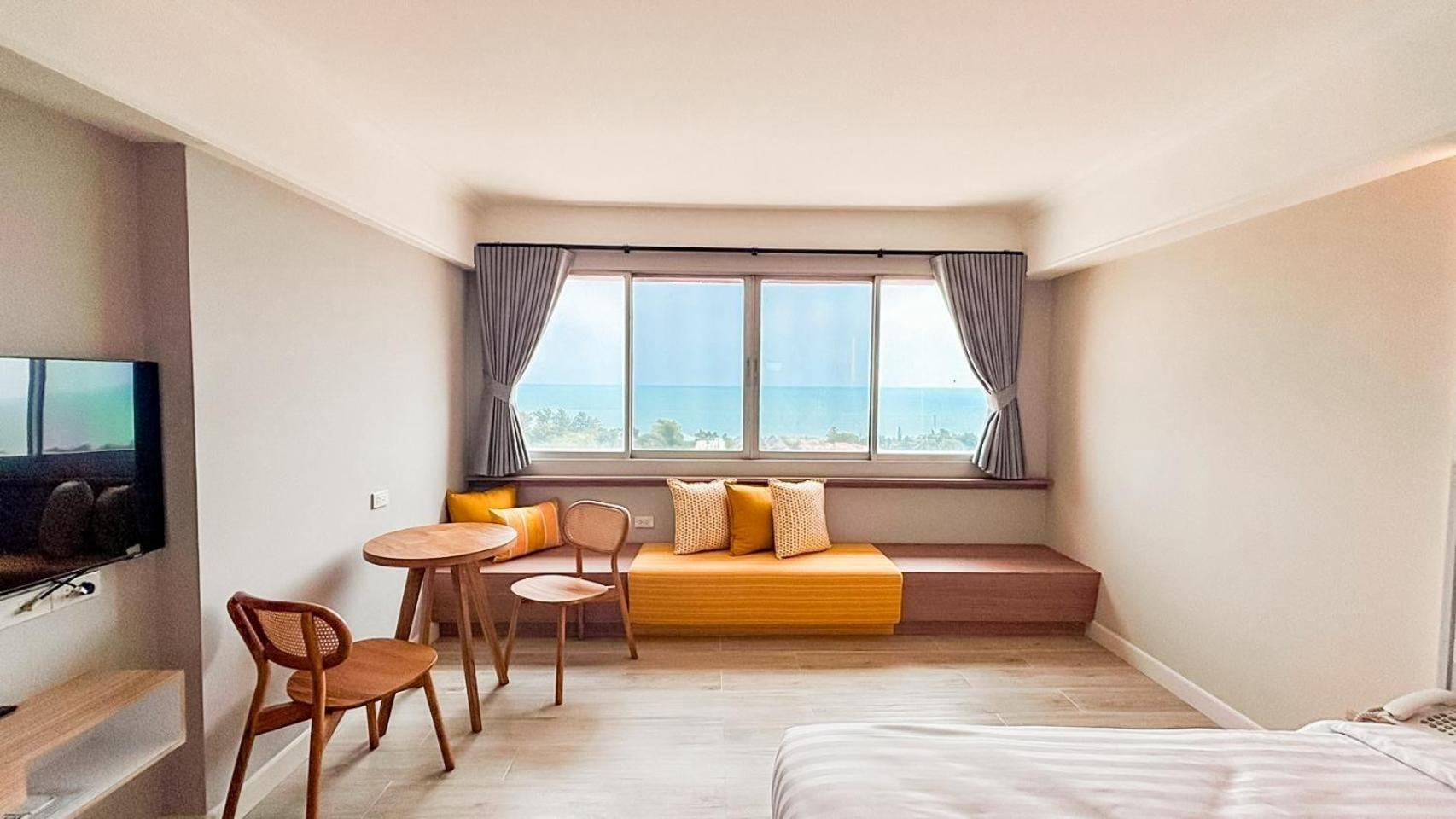 Hua Hin Grand Hotel And Plaza - Sha Extra Plus Eksteriør bilde