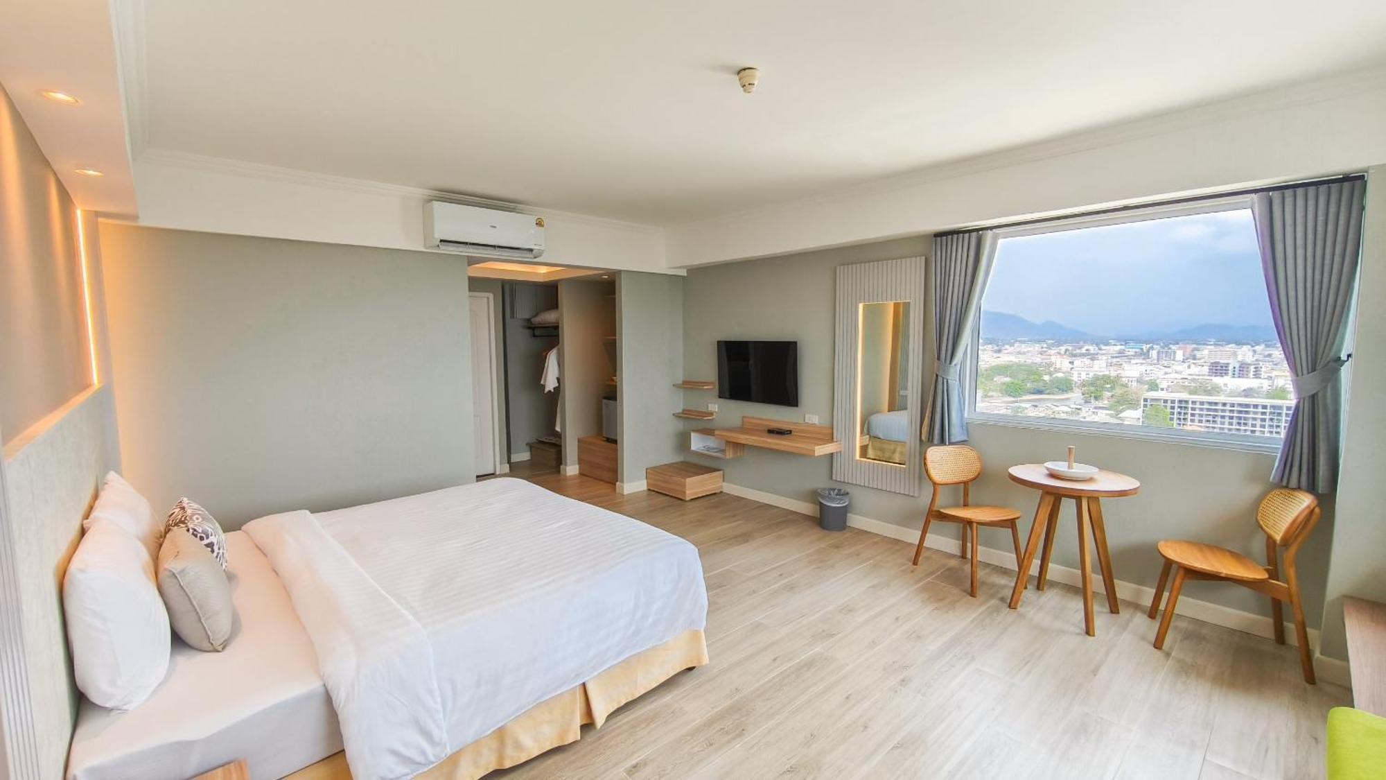 Hua Hin Grand Hotel And Plaza - Sha Extra Plus Eksteriør bilde