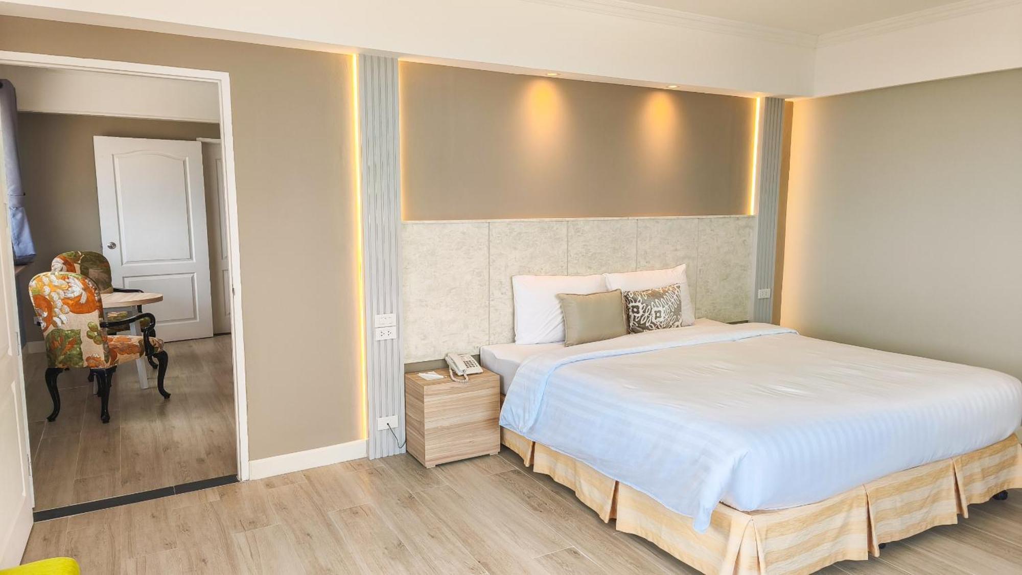 Hua Hin Grand Hotel And Plaza - Sha Extra Plus Eksteriør bilde